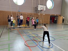 Der Erlebnispädagogische Tag gehört wie auch der Kennenlernnachmittag zum festen Eingewöhnungsprogramm der neuen Fünftklässler.