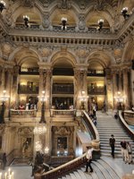 Eingang der Opéra Garnier (Foto: Gr)